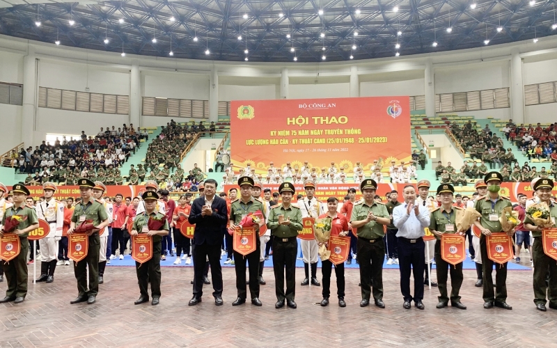 Hội thao kỷ niệm 75 năm Ngày truyền thống lực lượng Hậu cần – Kỹ thuật Công an nhân dân